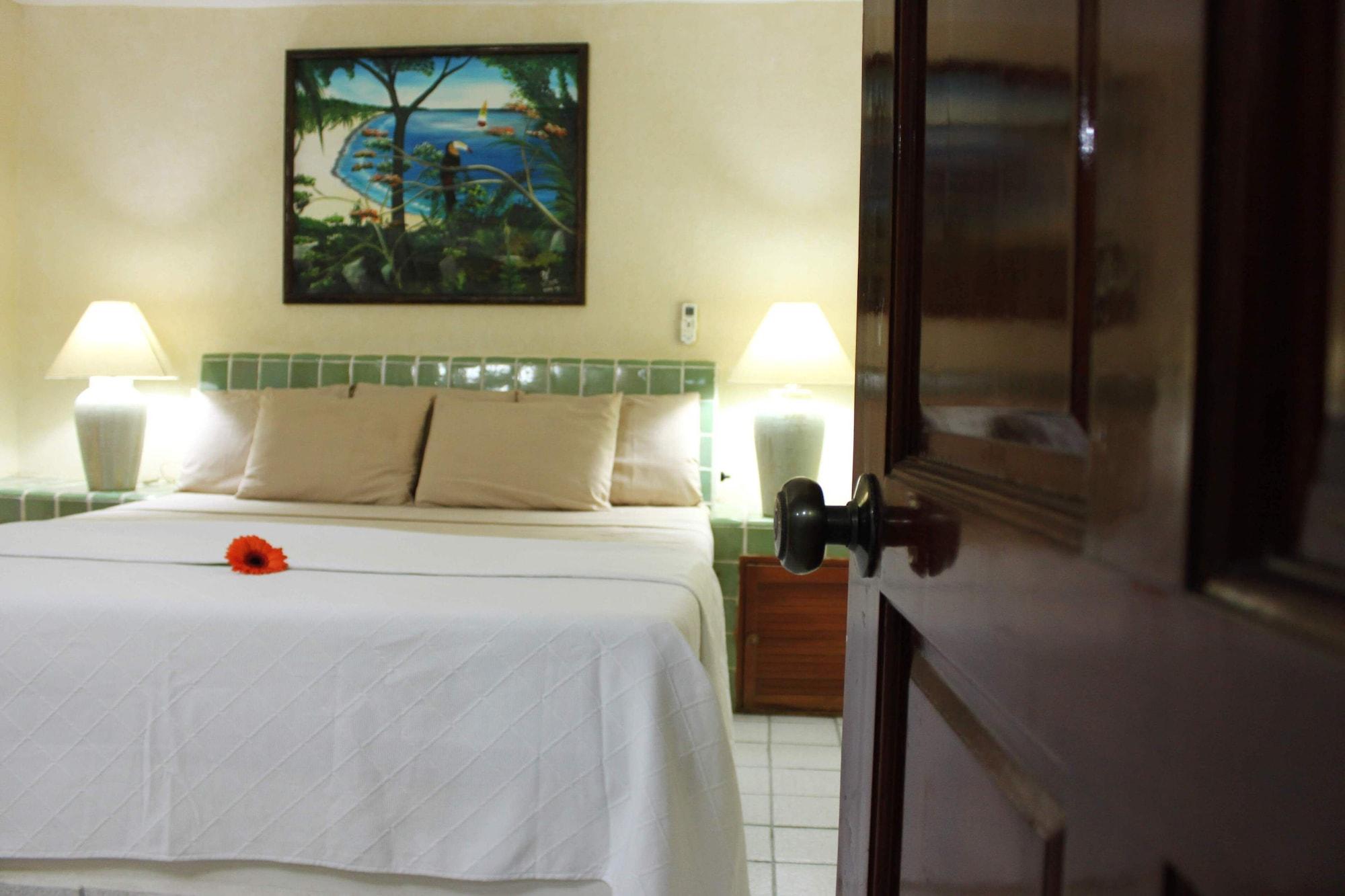 Hotel Coral Ixtapa Ixtapa  Esterno foto